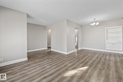 13311 Dovercourt Avenue, Edmonton, AB - Indoor Photo Showing Other Room