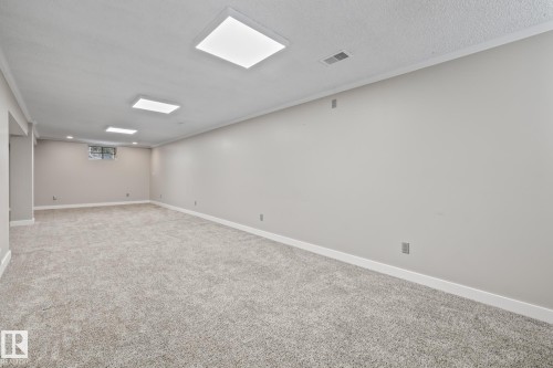 13311 Dovercourt Avenue, Edmonton, AB - Indoor Photo Showing Other Room