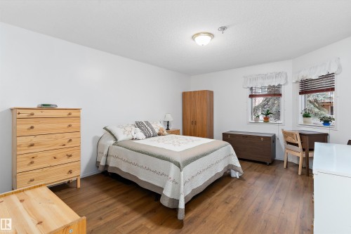 209 10915 21 Avenue, Edmonton, AB - Indoor Photo Showing Bedroom