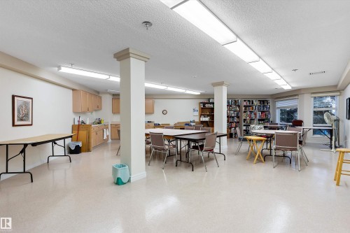 209 10915 21 Avenue, Edmonton, AB - Indoor Photo Showing Other Room