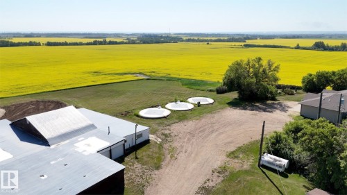 21203 18 Street, Edmonton, AB 