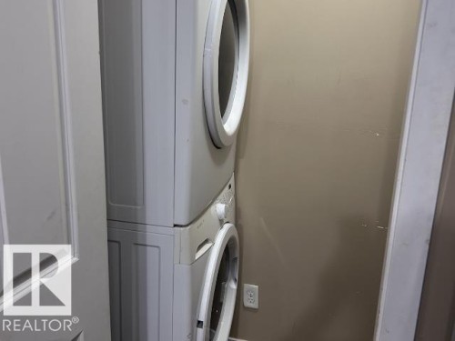 106 111 Watt Common Sw, Edmonton, AB - Indoor Photo Showing Laundry Room