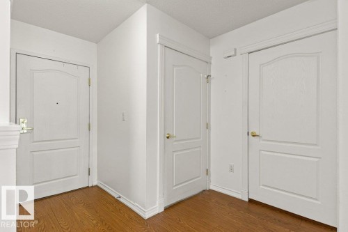 104 2741 55 Street, Edmonton, AB - Indoor Photo Showing Other Room