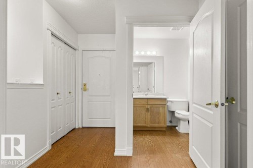 104 2741 55 Street, Edmonton, AB - Indoor