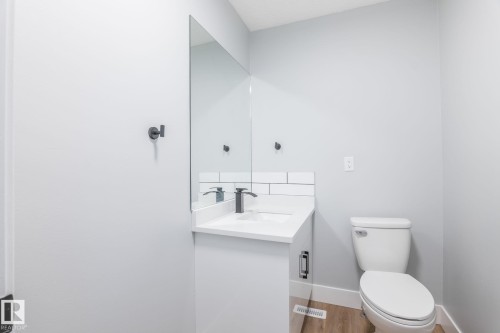 2309 85 Street, Edmonton, AB - Indoor Photo Showing Bathroom