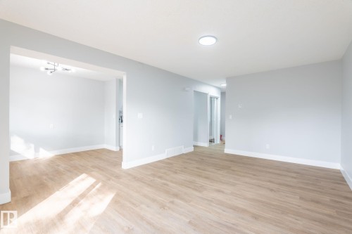 2309 85 Street, Edmonton, AB - Indoor Photo Showing Other Room
