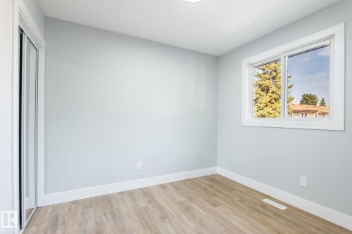 2309 85 Street, Edmonton, AB - Indoor Photo Showing Other Room