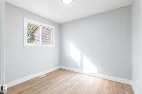 2309 85 Street, Edmonton, AB - Indoor Photo Showing Other Room
