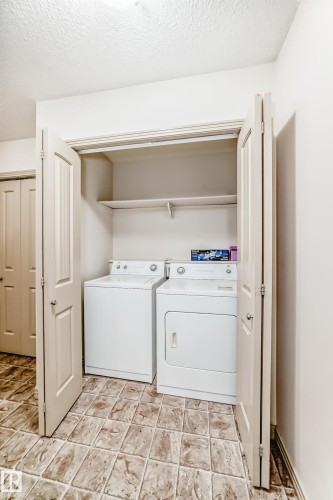 5930 165 Avenue, Edmonton, AB - Indoor Photo Showing Laundry Room