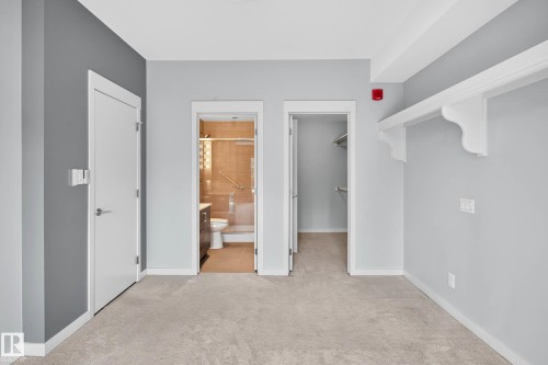 513 5 St Louis Street, St. Albert, AB - Indoor Photo Showing Other Room