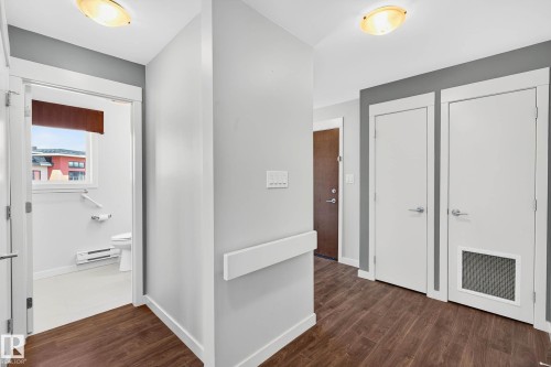 513 5 St Louis Street, St. Albert, AB - Indoor Photo Showing Other Room