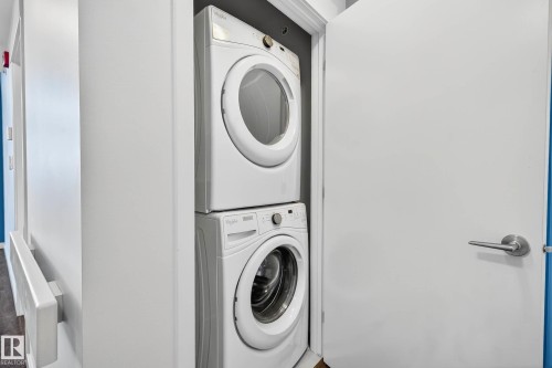 513 5 St Louis Street, St. Albert, AB - Indoor Photo Showing Laundry Room