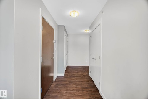 513 5 St Louis Street, St. Albert, AB - Indoor Photo Showing Other Room