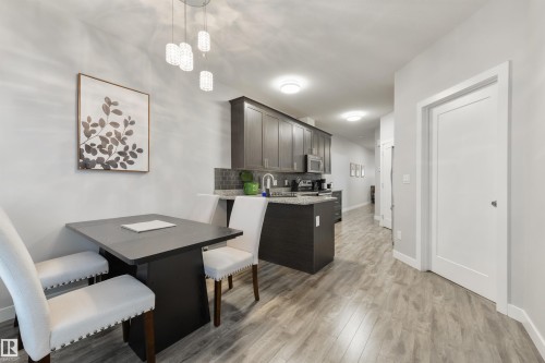 10511 154 Street, Edmonton, AB - Indoor Photo Showing Dining Room