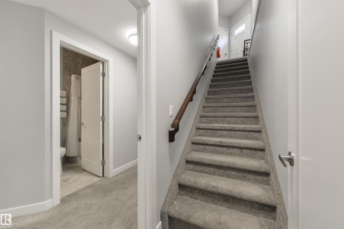 10511 154 Street, Edmonton, AB - Indoor Photo Showing Other Room