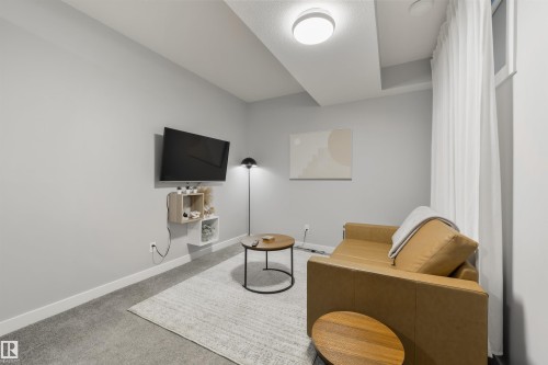 10511 154 Street, Edmonton, AB - Indoor