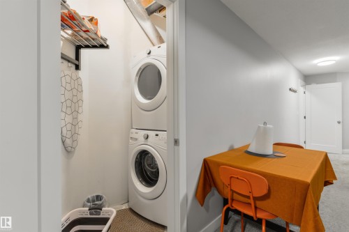 10511 154 Street, Edmonton, AB - Indoor Photo Showing Laundry Room