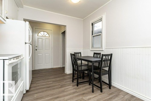 5118 48 Avenue, Leduc, AB - Indoor