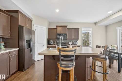 1756 63 Street, Edmonton, AB - Indoor Photo Showing Kitchen