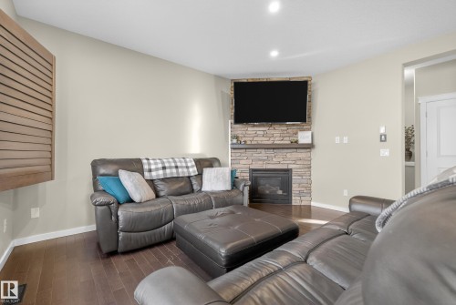 1756 63 Street, Edmonton, AB - Indoor Photo Showing Living Room With Fireplace