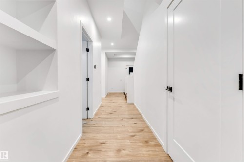 6205 46 Avenue, Beaumont, AB - Indoor Photo Showing Other Room