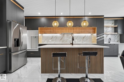 1815 17 Avenue, Edmonton, AB - Indoor