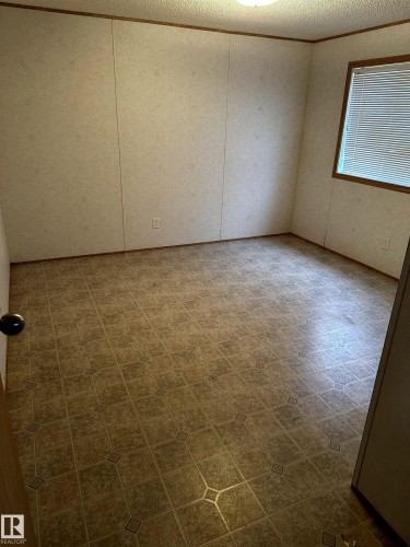 4816 48 Avenue, Wetaskiwin, AB - Indoor Photo Showing Other Room