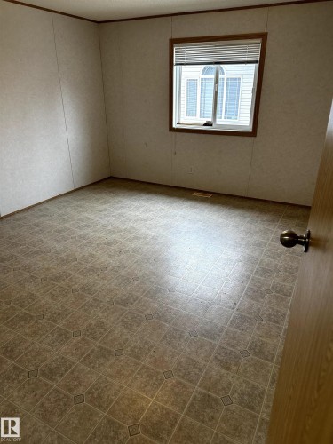 4816 48 Avenue, Wetaskiwin, AB - Indoor Photo Showing Other Room