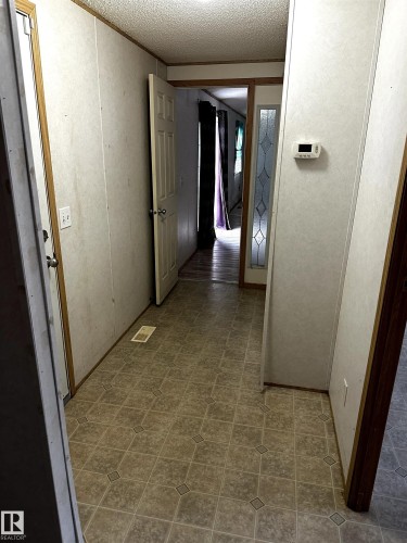 4816 48 Avenue, Wetaskiwin, AB - Indoor Photo Showing Other Room