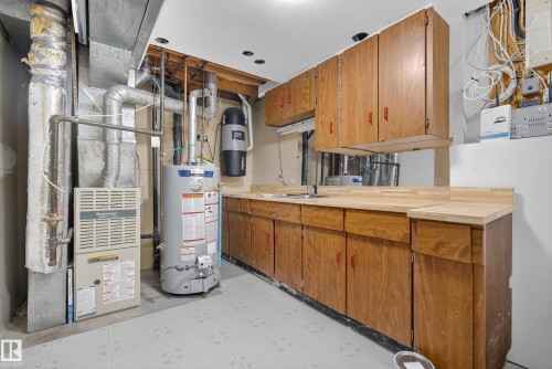 14524 21 Street, Edmonton, AB - Indoor Photo Showing Basement