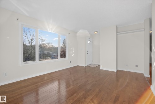 14524 21 Street, Edmonton, AB - Indoor Photo Showing Other Room