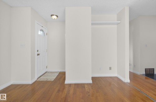 14524 21 Street, Edmonton, AB - Indoor Photo Showing Other Room