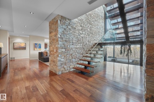 112 Westbrook Drive, Edmonton, AB - Indoor Photo Showing Other Room