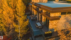 112 WESTBROOK Drive  Edmonton, AB T6J 2E1