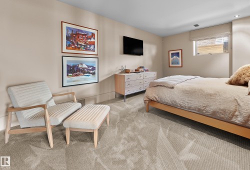 112 Westbrook Drive, Edmonton, AB - Indoor Photo Showing Bedroom