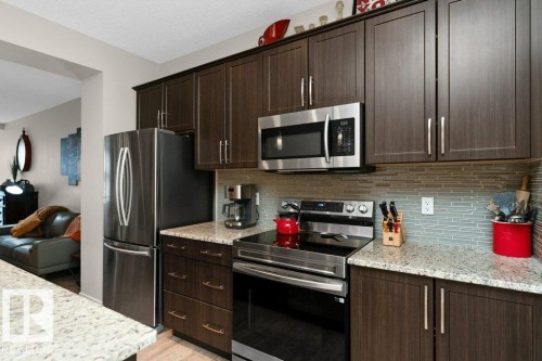 1527 Secord Road, Edmonton, AB - Indoor Photo Showing Kitchen With Stainless Steel Kitchen