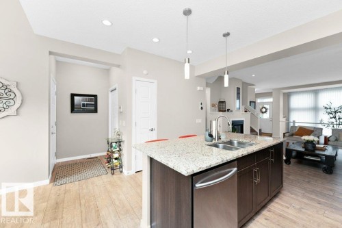 1527 Secord Road, Edmonton, AB - Indoor Photo Showing Kitchen With Double Sink