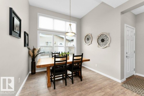 1527 Secord Road, Edmonton, AB - Indoor Photo Showing Dining Room