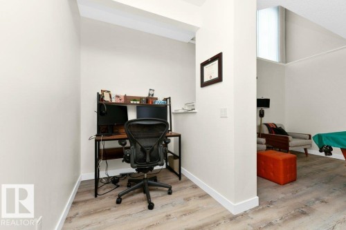 1527 Secord Road, Edmonton, AB - Indoor Photo Showing Office