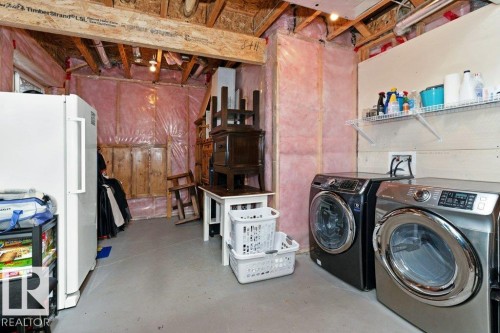 1527 Secord Road, Edmonton, AB - Indoor Photo Showing Laundry Room