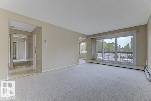 207 11465 41 Avenue, Edmonton, AB - Indoor Photo Showing Other Room