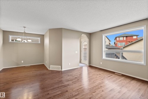 21328 95 Avenue, Edmonton, AB - Indoor Photo Showing Other Room
