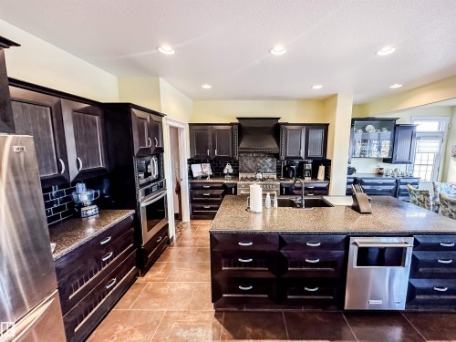 3438 West Landing, Edmonton, AB - Indoor Photo Showing Kitchen