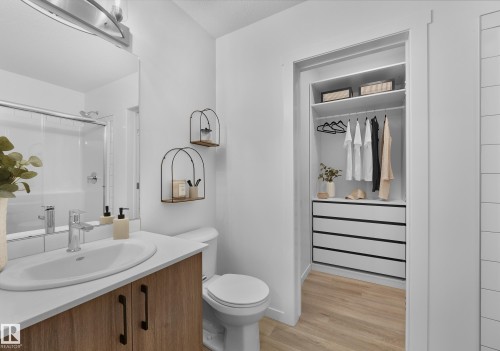 308 9207 228 Street, Edmonton, AB - Indoor Photo Showing Bathroom
