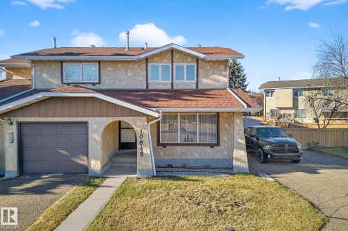 10948 Beaumaris Road, Edmonton, AB - Outdoor With Facade