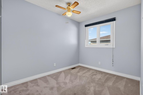 10948 Beaumaris Road, Edmonton, AB - Indoor Photo Showing Other Room