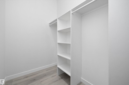 200 10531 117 Street, Edmonton, AB - Indoor With Storage