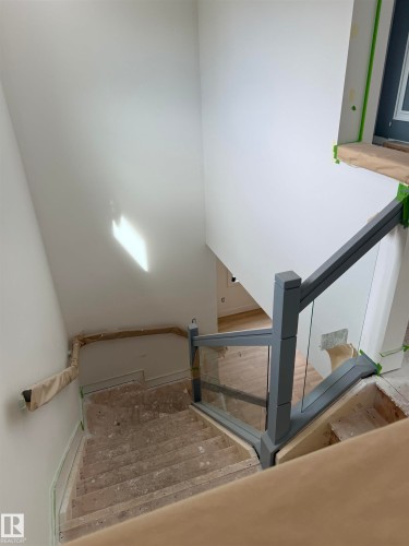 12913 123 Street, Edmonton, AB - Indoor Photo Showing Other Room