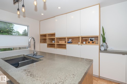 12211 42A Avenue, Edmonton, AB - Indoor Photo Showing Kitchen With Double Sink