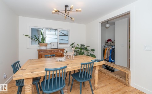 12211 42A Avenue, Edmonton, AB - Indoor Photo Showing Dining Room